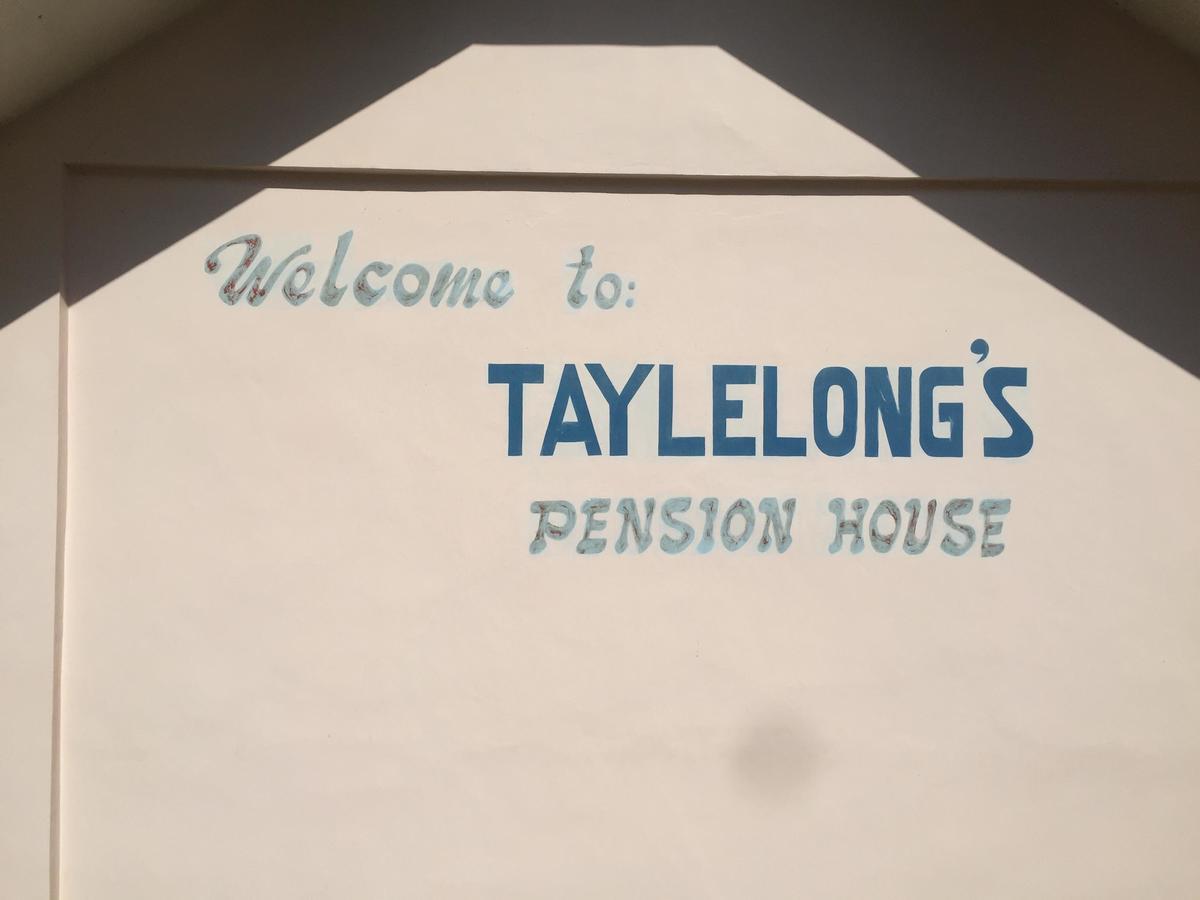 Tay Lelong'S Pension House Taytay  Exterior foto